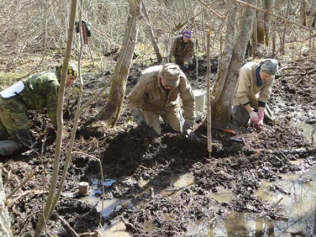 «Снежный десант Казанского университета – гимназии 122» на раскопе. «Снежный десант Казанского университета – гимназии 122» на раскопе.