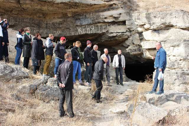 Межрегиональная конференция "Эффективные формы поисковой и патриотической работы", г.Керчь. Октябрь 2014 г. Межрегиональная конференция "Эффективные формы поисковой и патриотической работы", г.Керчь. Октябрь 2014 г.