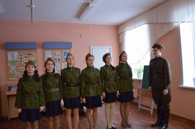 "Подвиг сталинградских зенитчиц". ВППО "Выстрел", г.Чистополь. 2015. "Подвиг сталинградских зенитчиц". ВППО "Выстрел", г.Чистополь. 2015.