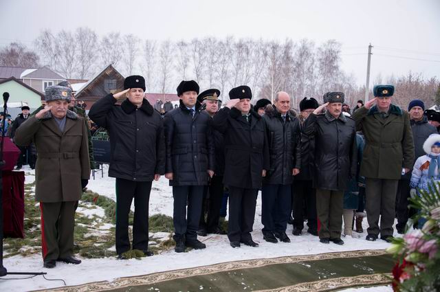 Захоронение останков красноармейца Ивана Шестерикова. 2015. Захоронение останков красноармейца Ивана Шестерикова. 2015.