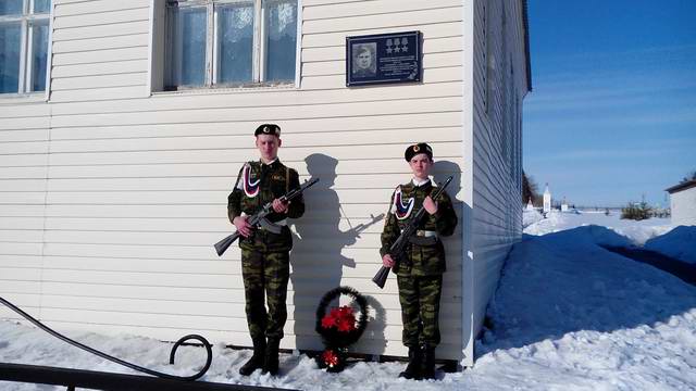 Установка мемориальной доски в честь полного кавалера ордена Славы Николая Пестонова. 2015. Установка мемориальной доски в честь полного кавалера ордена Славы Николая Пестонова. 2015.