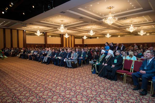 Пленарное заседание III Республиканского форума социально ориентированных некоммерческих организаций. г.Казань. 2015 г. Пленарное заседание III Республиканского форума социально ориентированных некоммерческих организаций. г.Казань. 2015 г.