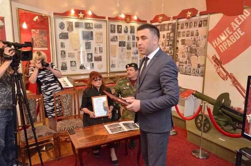 Вручение медальона В.М.Макарова. г.Заинск, Татарстан, 27.05.2017. Вручение медальона В.М.Макарова. г.Заинск, Татарстан, 27.05.2017.