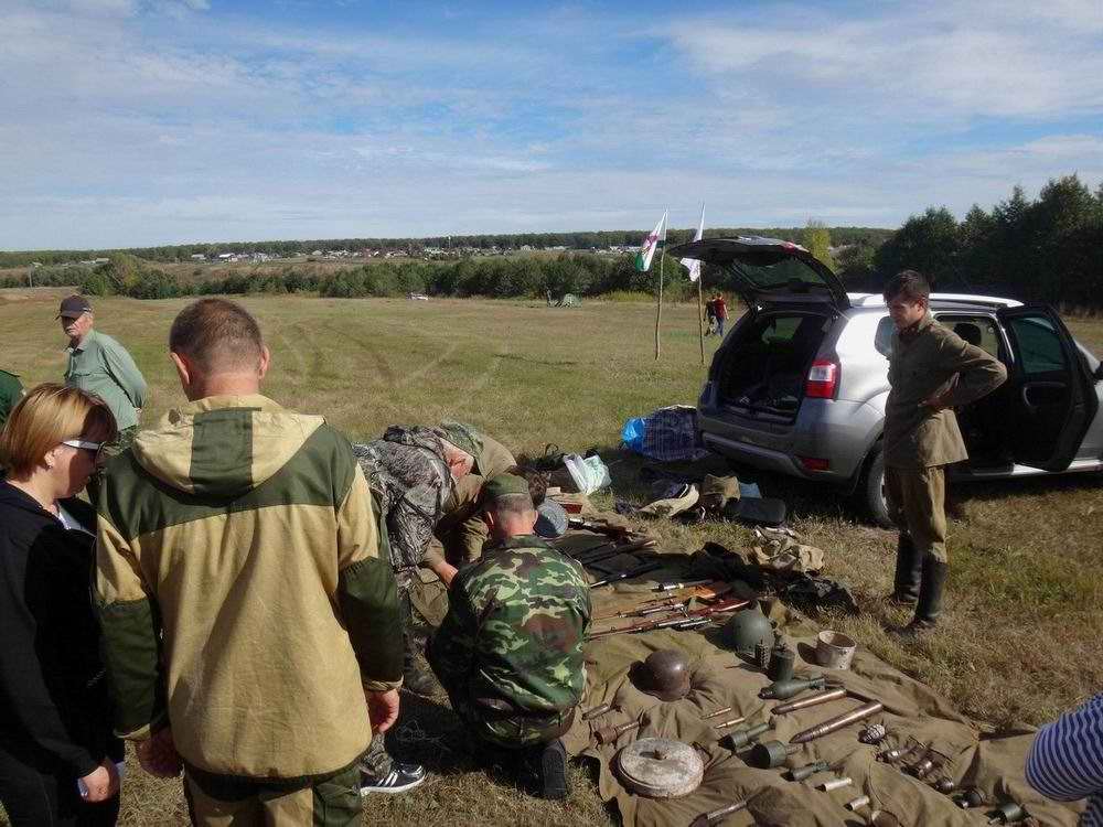 РОМО «Объединение «Отечество» Республики Татарстан.
«Вахта Примирения и Согласия» по следам Гражданской войны 1918-1921 гг. Татарстан. 2018 г. РОМО «Объединение «Отечество» Республики Татарстан. XVIII республиканский фестиваль поисковых отрядов РТ. 2018 г.
«Вахта Примирения и Согласия» по следам Гражданской войны 1918-1921 гг. Татарстан. 2018 г.