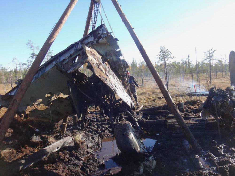 "Крылья Татарстана". Подъем самолета Пе-2 в Республике Карелия. 2018 г. "Крылья Татарстана". Подъем самолета Пе-2 в Республике Карелия. 2018 г.