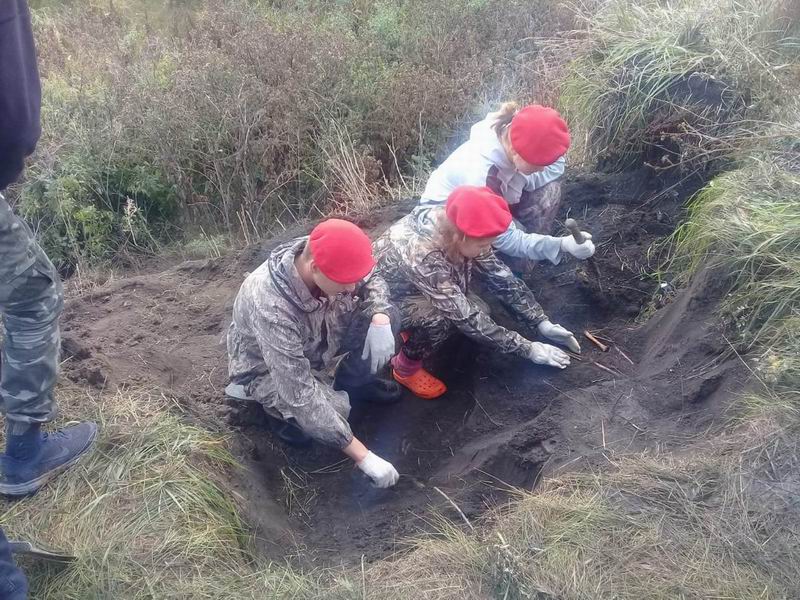 РОМО «Объединение «Отечество» Республики Татарстан.
«Вахта Примирения и Согласия» по следам Гражданской войны 1918-1921 гг. Татарстан. 2019 г. РОМО «Объединение «Отечество» Республики Татарстан. XVIII республиканский фестиваль поисковых отрядов РТ. 2018 г.
«Вахта Примирения и Согласия» по следам Гражданской войны 1918-1921 гг. Татарстан. 2019 г.