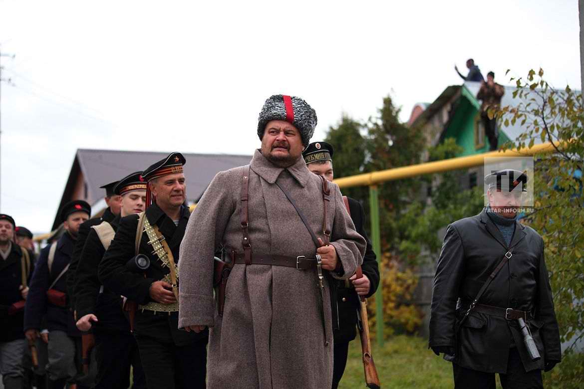 Историческая реконструкция боя 1918 года у села Верхний Услон. Татарстан. 2019 г.
Владислав Хабаров, ВИК «Витязь». Историческая реконструкция боя 1918 года у села Верхний Услон. Татарстан. 2019 г.
Владислав Хабаров, ВИК «Витязь».