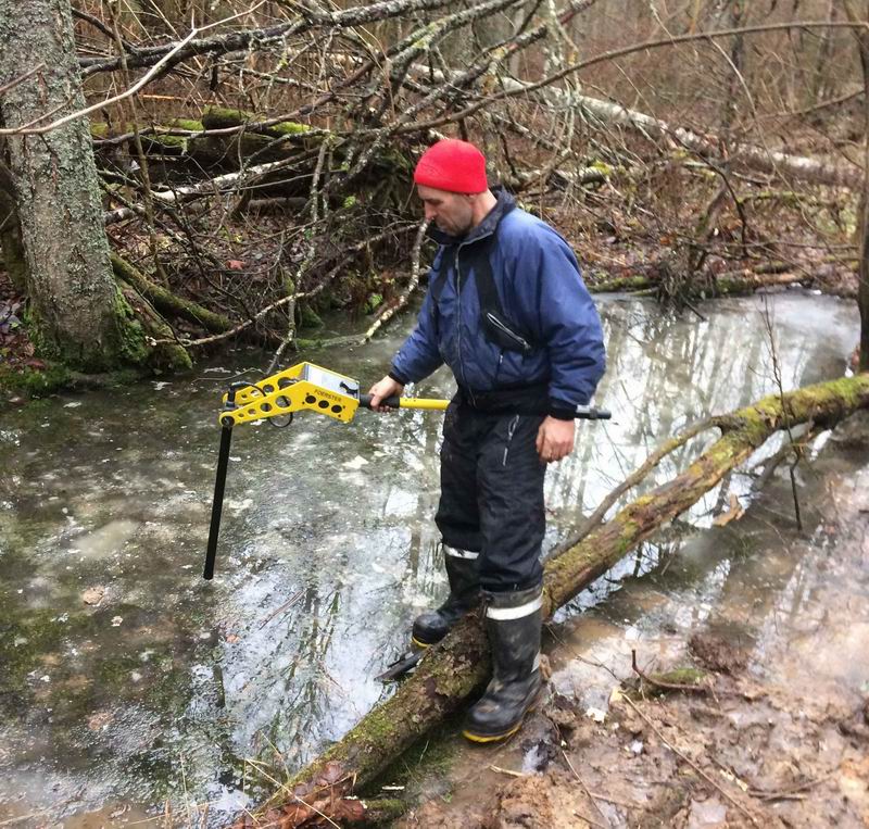  .  .        . 2019 .