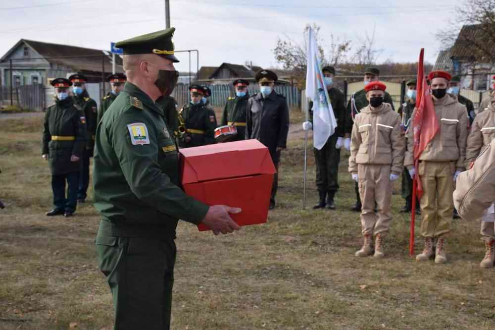 Церемония захоронения лётчика Великой Отечественной войны Н.М.Спиридонова.
Самарская обл. 2020 г. Церемония захоронения лётчика Великой Отечественной войны Н.М.Спиридонова.
Самарская обл. 2020 г.