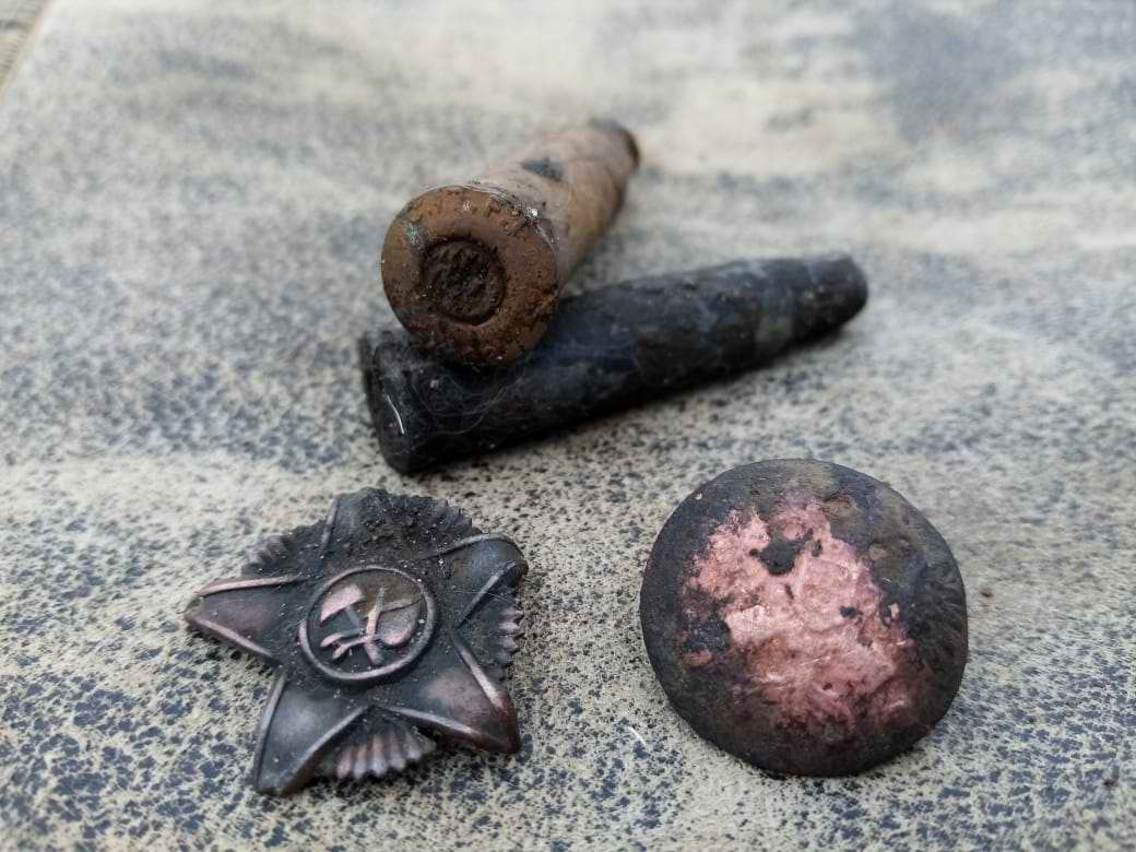    ,      19181921 . . 2021 .