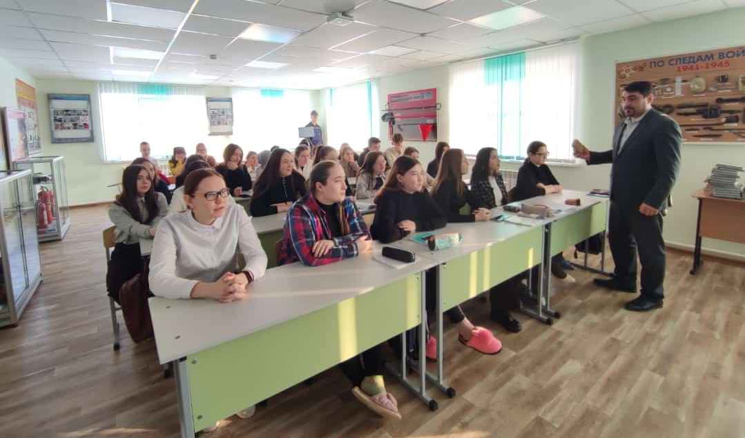 27         . .. . 2022 .