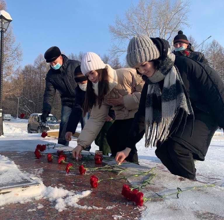 27         . . 2022 .