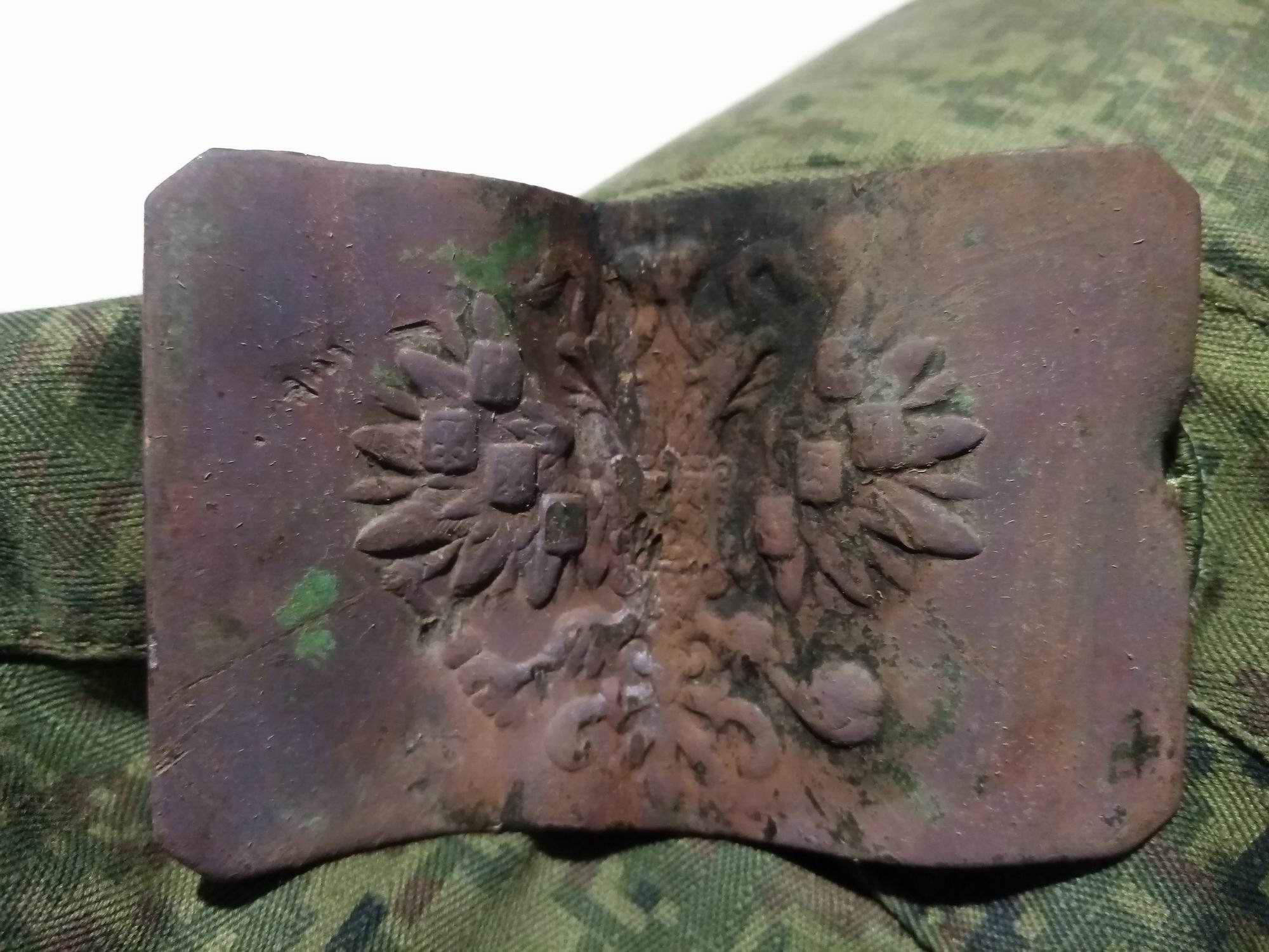    ,      19181921 . . 2022 .