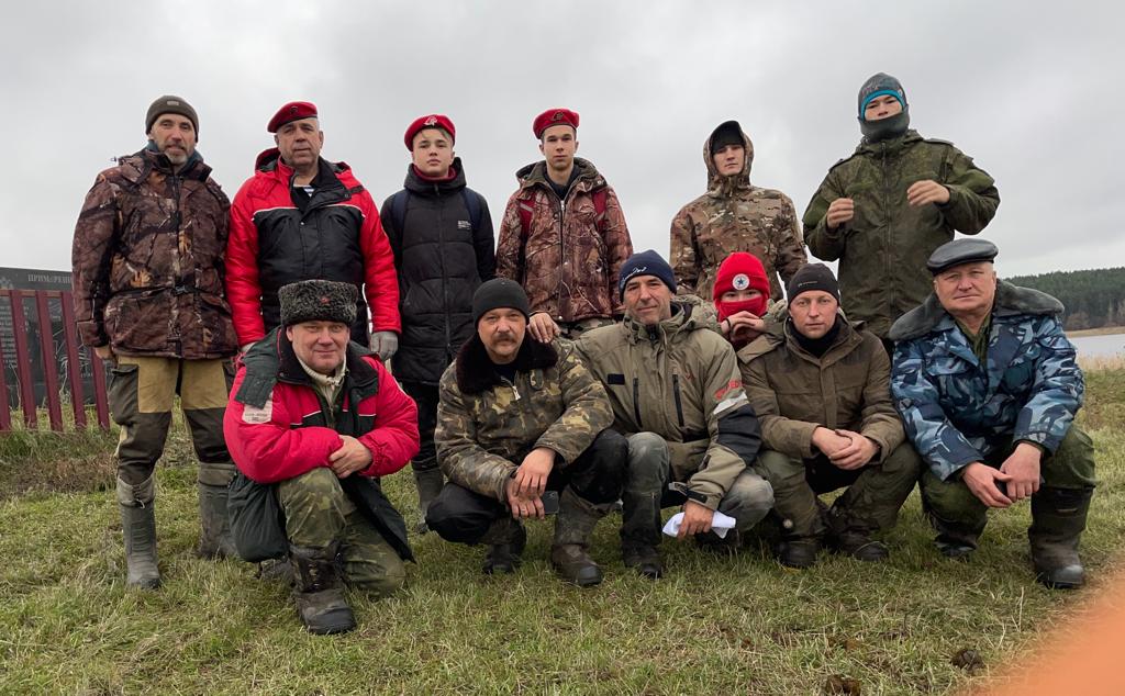    ,      19181921 . . 2022 .